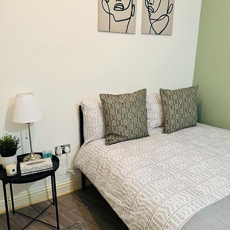 Willesden J Guest Home 4 伦敦 外观 照片