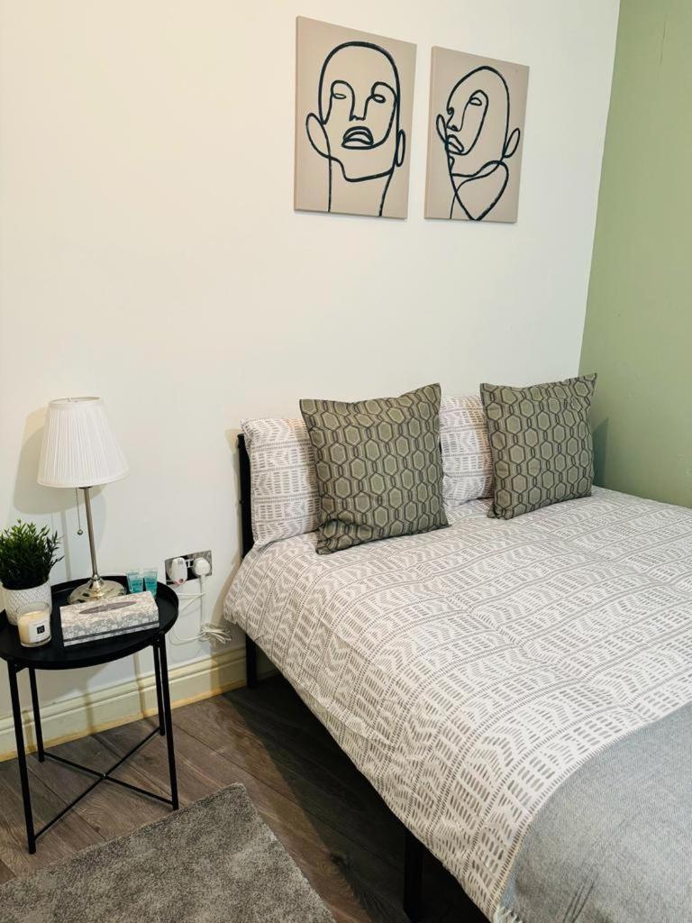 Willesden J Guest Home 4 伦敦 外观 照片