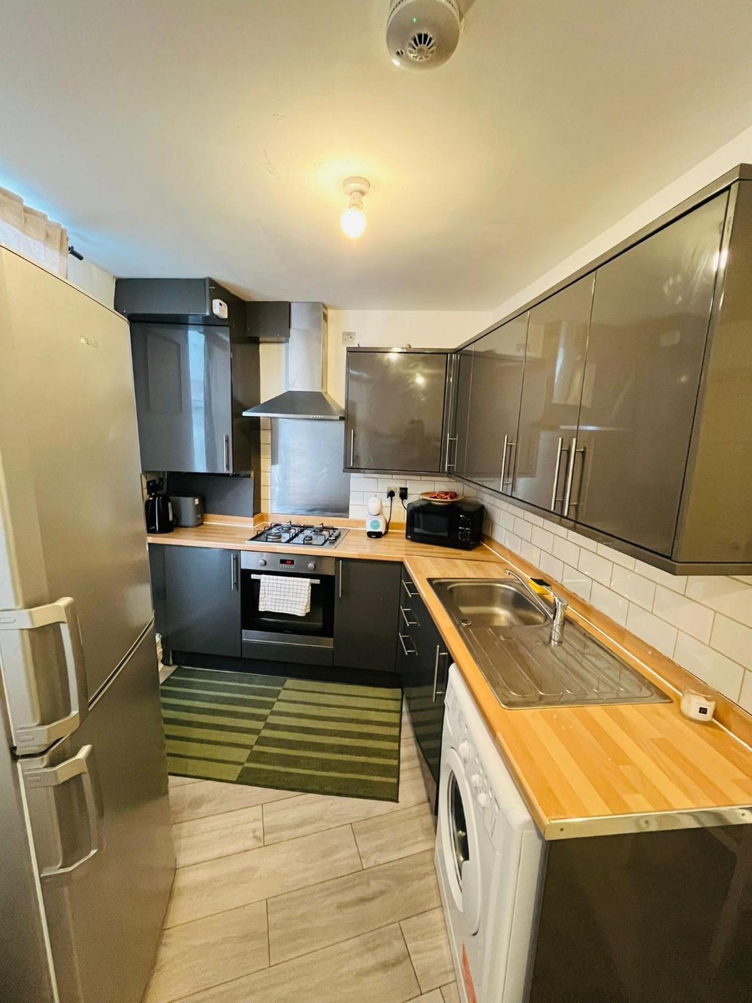 Willesden J Guest Home 4 伦敦 外观 照片