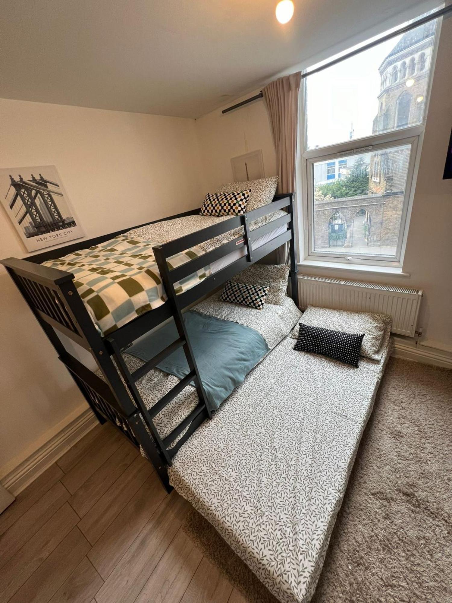 Willesden J Guest Home 4 伦敦 外观 照片